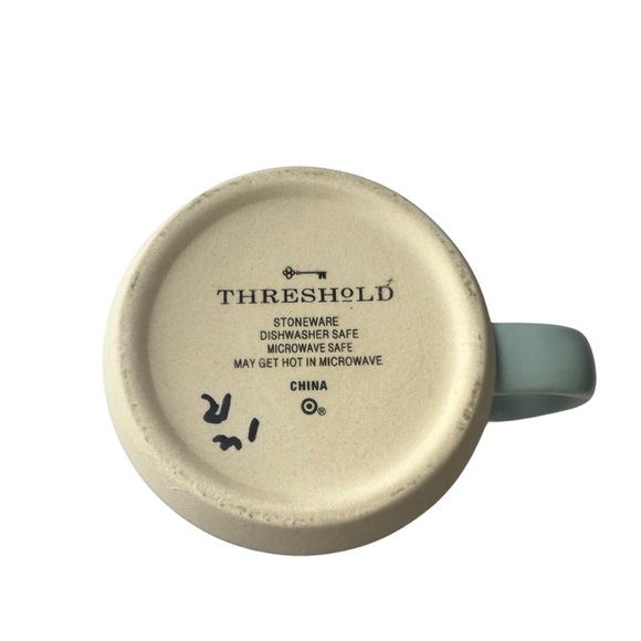 “I JUST LOVE WEEKENDS” Mug (Used - Good Condition) 🩵 - Picture 5 of 5